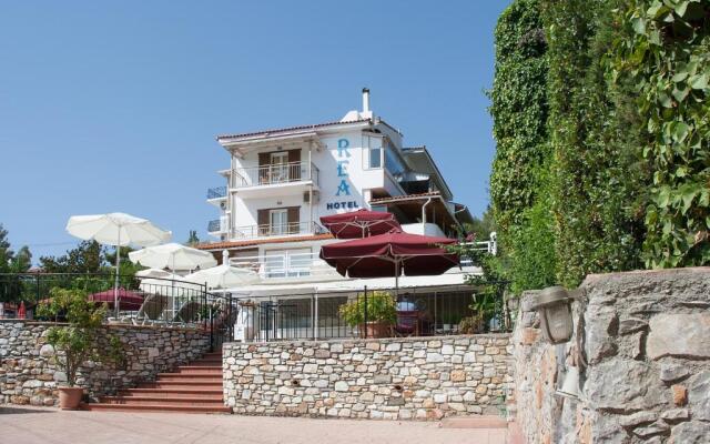 Hotel Rea
