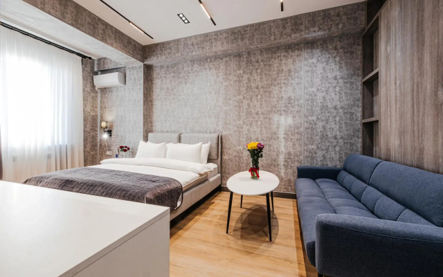 Art City Apartments &  (Art Siti)