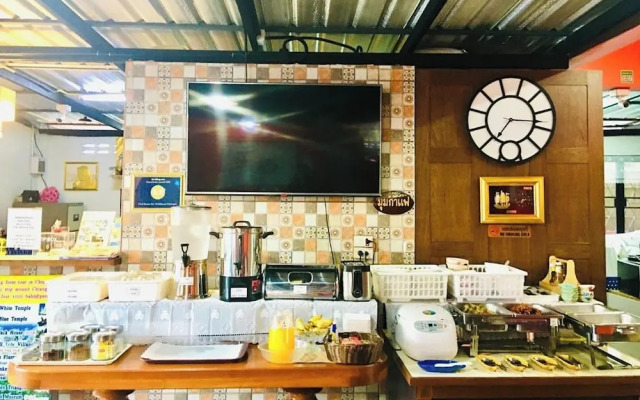 Chat House Chiang Rai