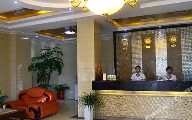 Qi Hang Business Hotel