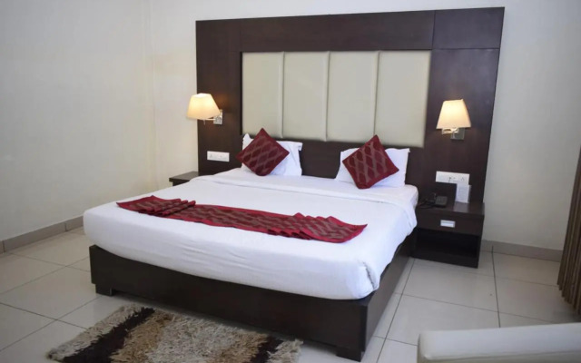 Hotel Golden Castle