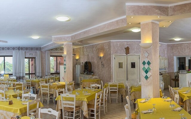 Montiruju Hotel