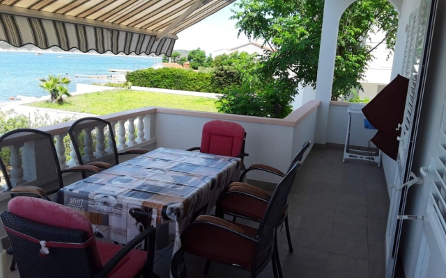 Frane - 20 M From Beach - A2