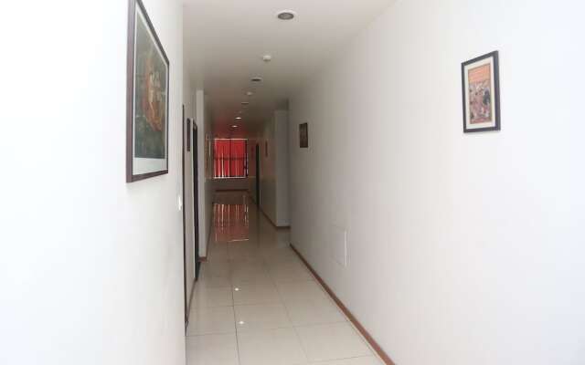 OYO 947 Hotel Palazzo Di Lara