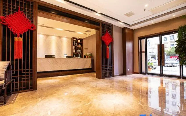 Hehe Wanxiang Hotel (Henan University of Engineering Longhu Campus Branch)