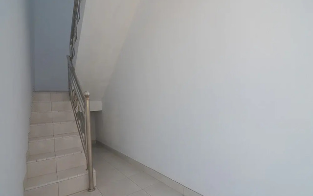 Wisma Atensi by RedDoorz