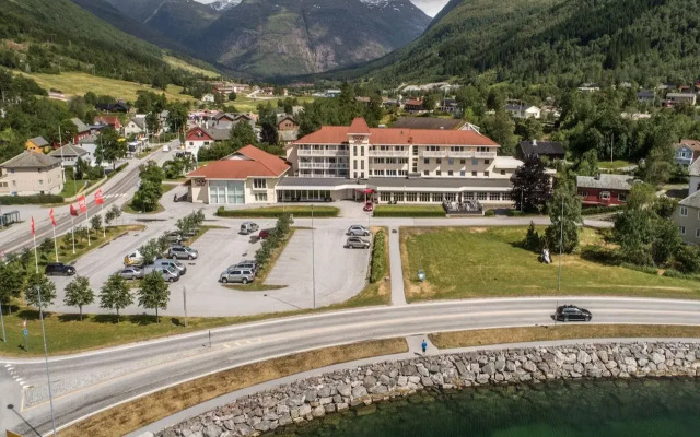 Отель Grand Skei