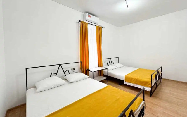 Апарт-отель Амца