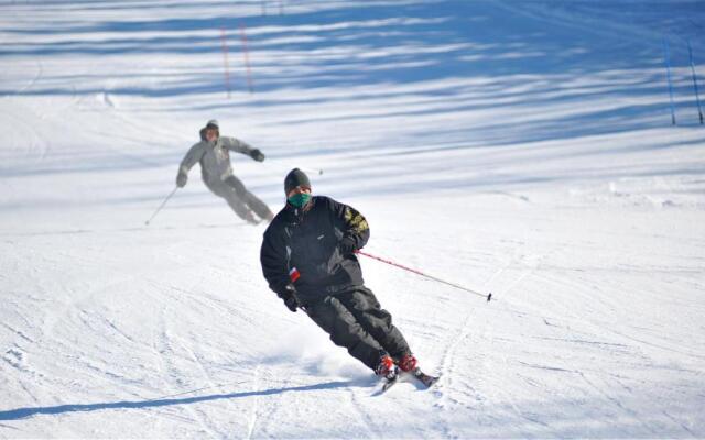 Les Bouleaux - Les Chalets Spa Canada