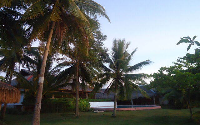 DACOZY Beach Resort