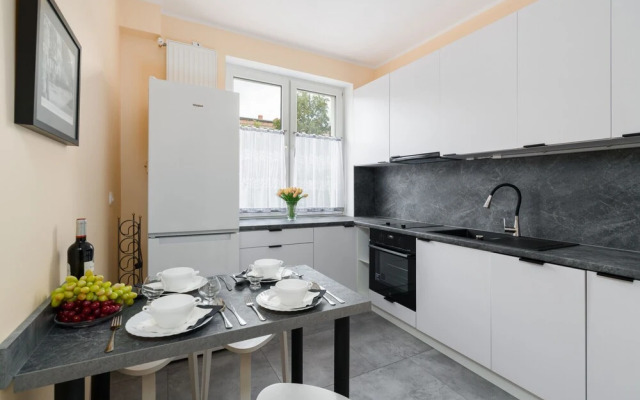 Kosińskiego Apartment Poznań by Renters