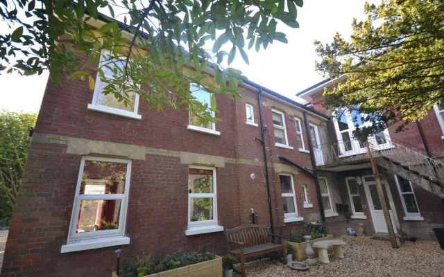 Yew Tree Apartment Two Ryde