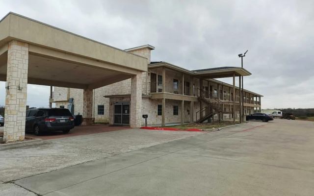 Westwood Inn Extended Stay by OYO Gonzales TX