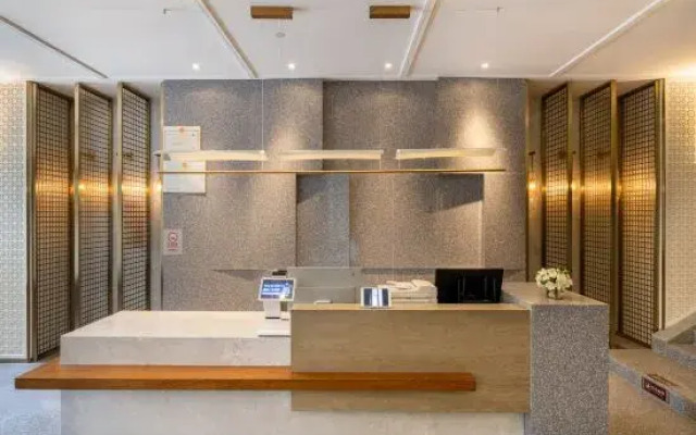 Fenghe Hotel