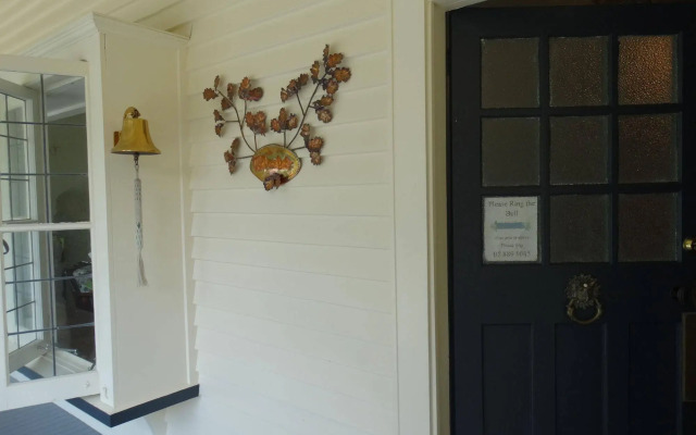 Oak Lane Lodge
