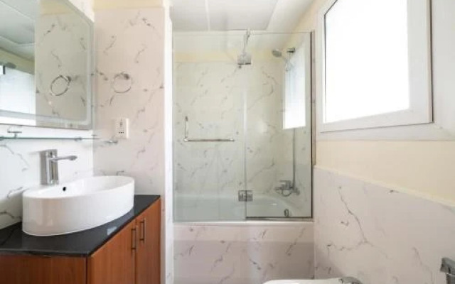 ALH Vacay - Springs 8 The Greens