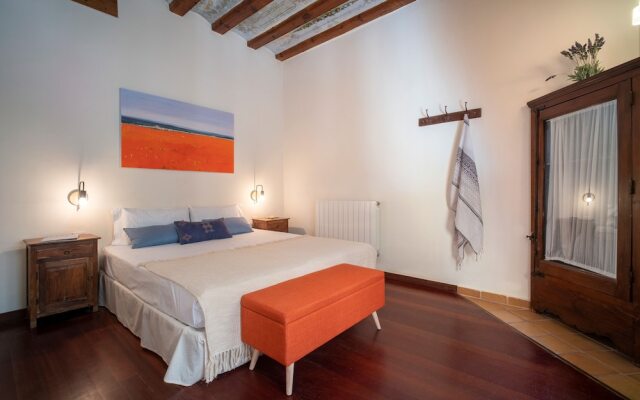 Habitat Apartments Ferran