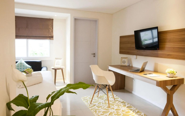 Wood Hotel