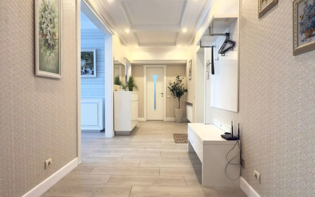 KenigDeluxe в Амалиенау