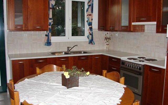 Olympia Paxos Apartment
