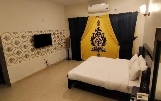 Livin Hub Guest House