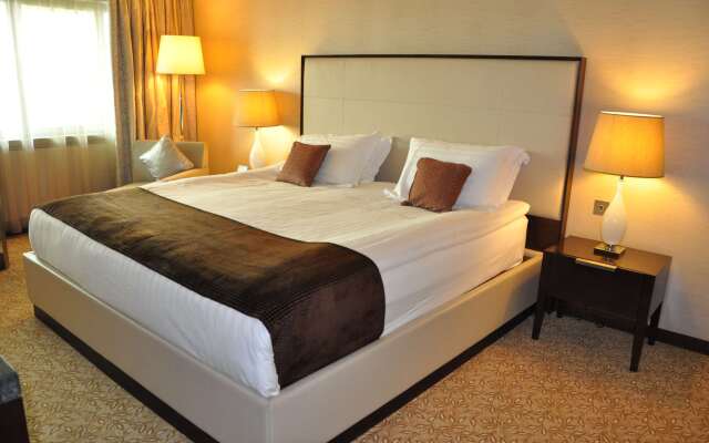 Royal Tulip Alrasheed Hotel