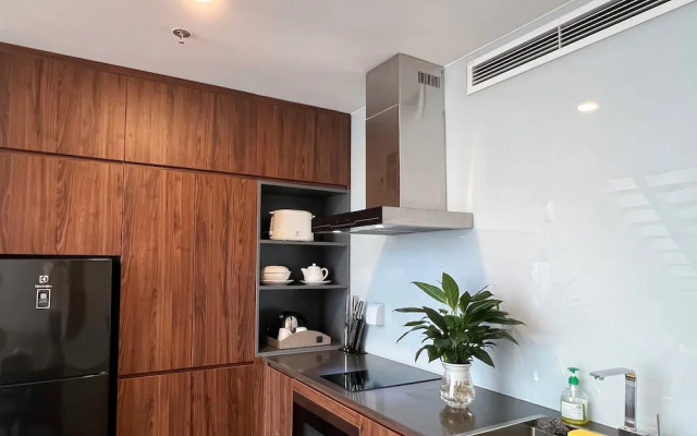 L'A Suites Pentstudio West Leak Hanoi