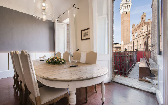 La Terrazza Sul Campo Rooming House