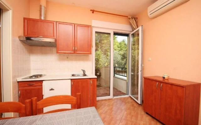 Jovize - Free Parking - A5