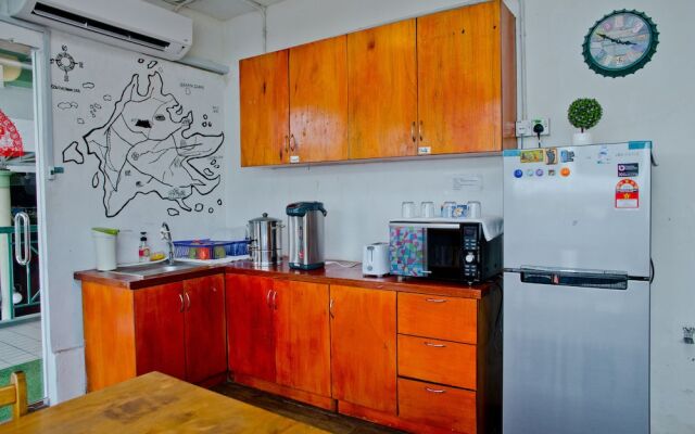 Borneo Venture Hostel