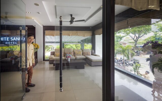 Sea Flower Hotel
