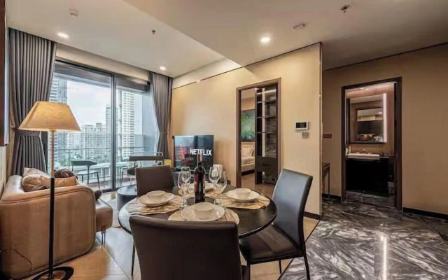 Luxury Lumiere Riverside Urban Apartment