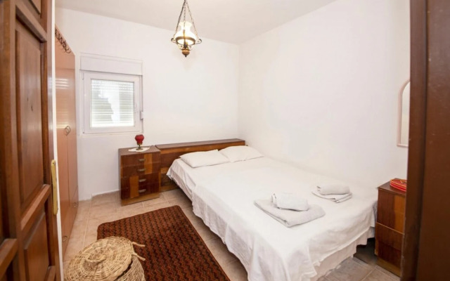 Comfy Villa With Shared Pool and Terrace in Bodrum