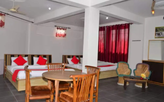 Goroomgo Hotel Aqua Waterfall Dharamsala