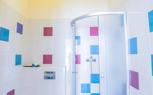 Mosaic Center Apartments