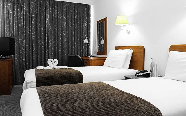 Airport Inn Gatwick