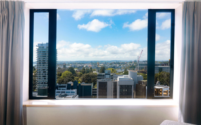 Crowne Plaza Auckland by IHG