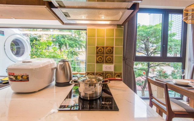 Sunny Home Apartment