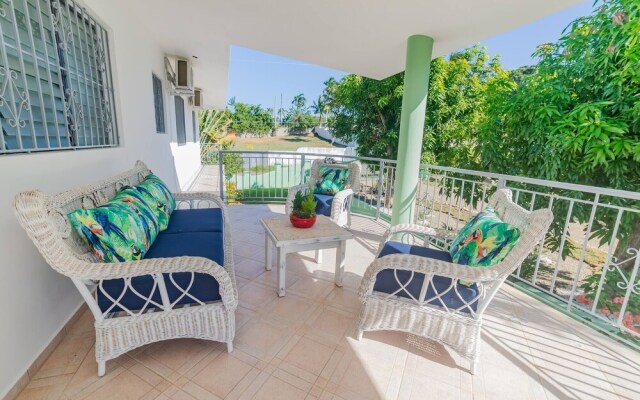 7br Massive Villa In Sosúa - 2mins From Nightlife!