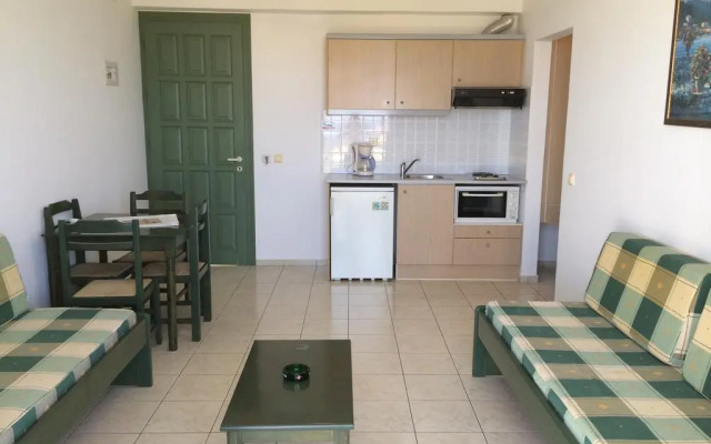 Nikolas Villas Apartments