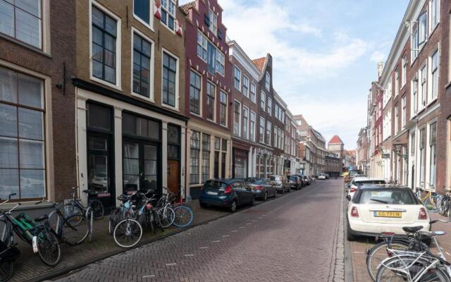 South Holland Studio