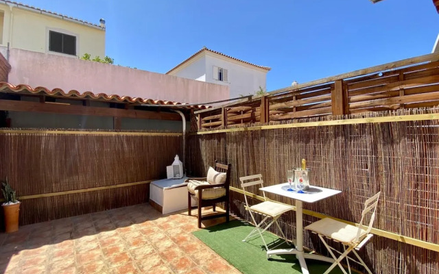 Faro Airport Flat 7 by Homing