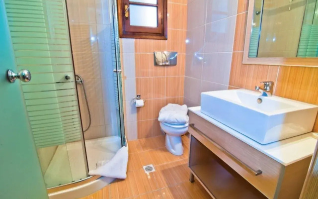 Manthos Blue Hotel