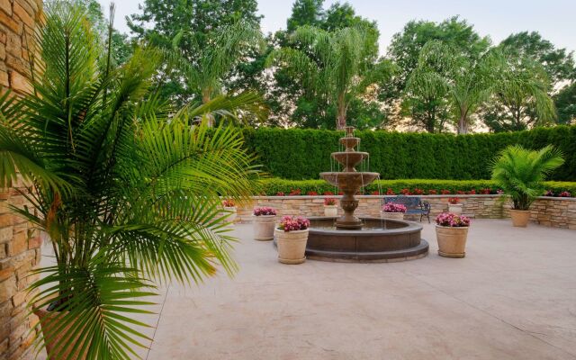 Radisson Hotel Freehold