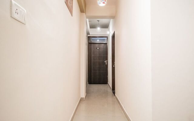 OYO 14565 Hotel Snazzy