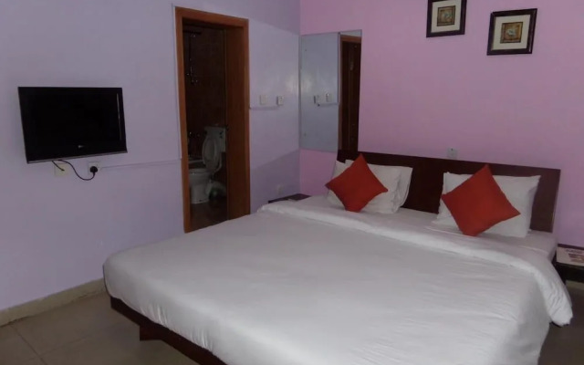 AES Luxury Apartments