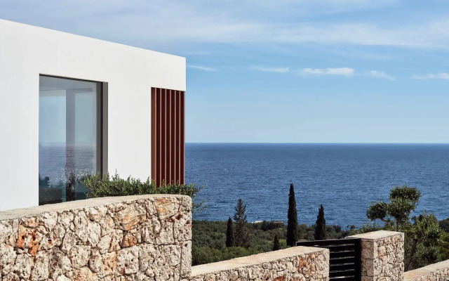 The Sall Villa