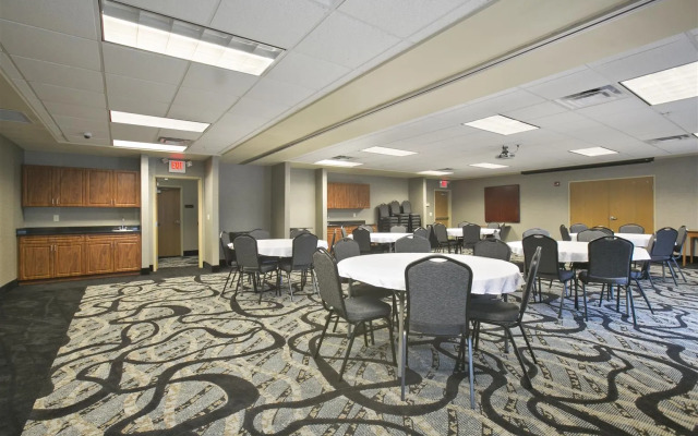 Best Western Plus Blaine at the National Sports Center