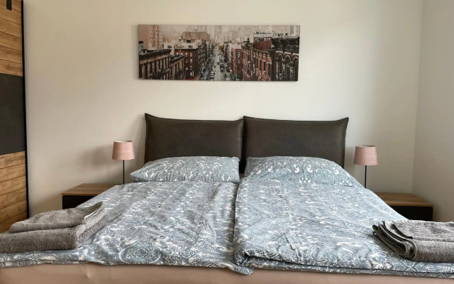 City Top -Apartment please