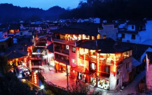 Li Keng Huaqiao Flowing Water Homestay